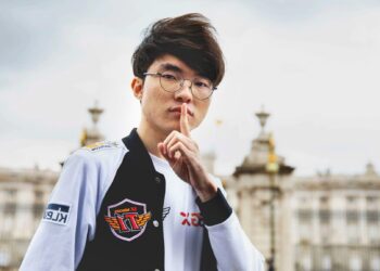 Faker refused $20 million offer from LPL to remain at T1. 2