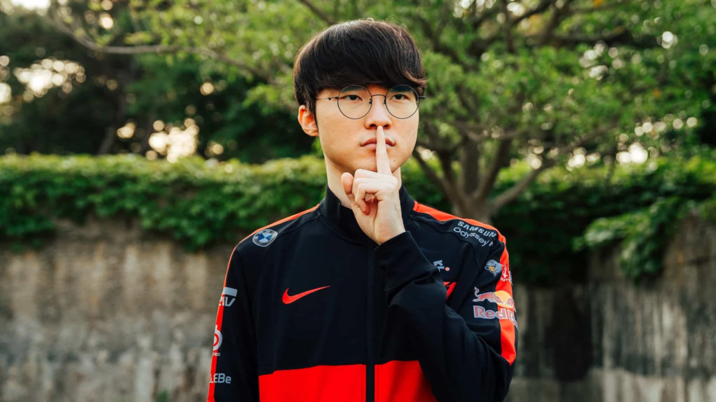 Faker urges Riot to tackle two issues that could potentially harm LoL esports 3 faker