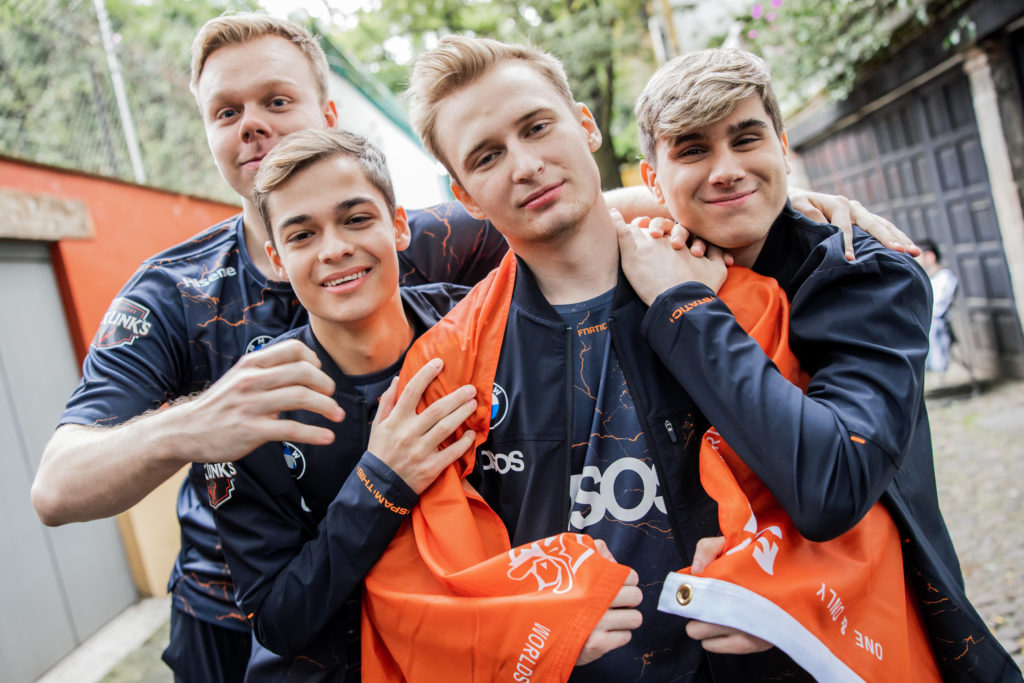 Fnatic Rhuckz performed far well as a substitute, Fnatic perfectly passed the first day of Worlds 2022 2 Fnatic Rhuckz