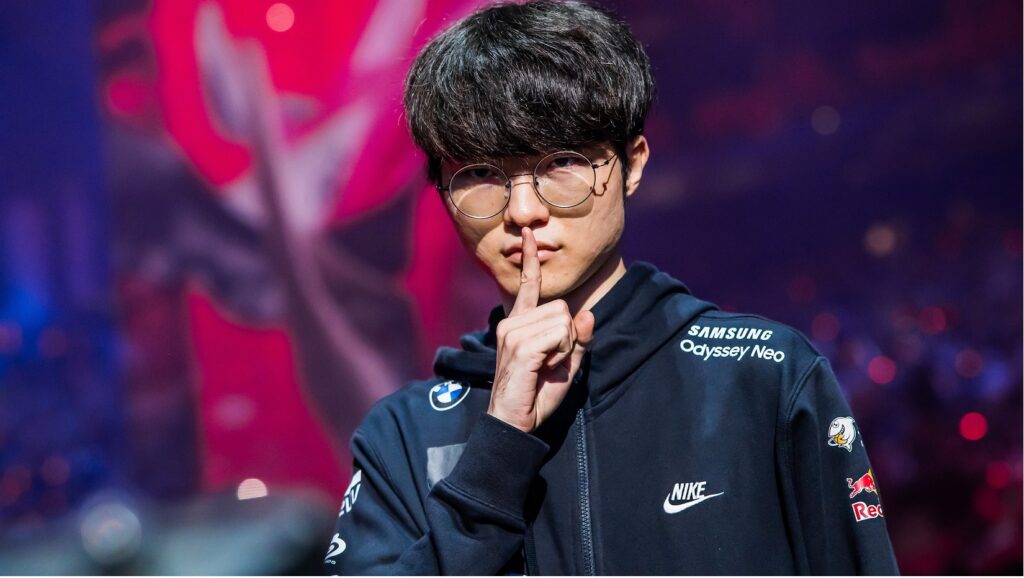 Faker Hall of Legends skin teased, and it's not just Ahri! 4 t1 faker